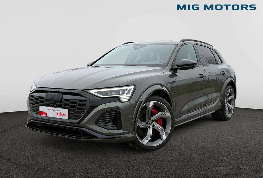 Audi quattro / Soundsystem / Pano-dak