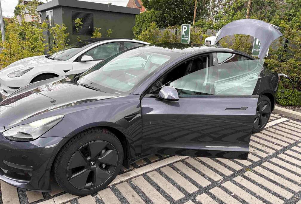 Tesla Model 3 78 kWh AWD Long Range Dual Motor (366kW)