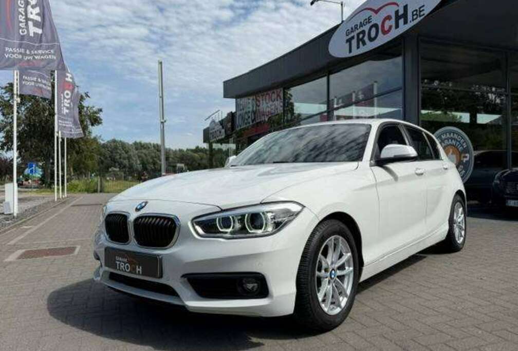 BMW 118iA 136 PK Leder/Sensoren V&A/Verwarmde zetels.....