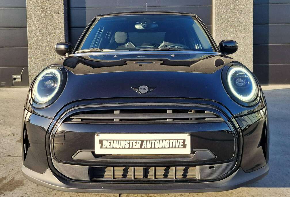 MINI 1.5|JCW Sport Seats|Carplay|Heated Seats|PDC|NAVI