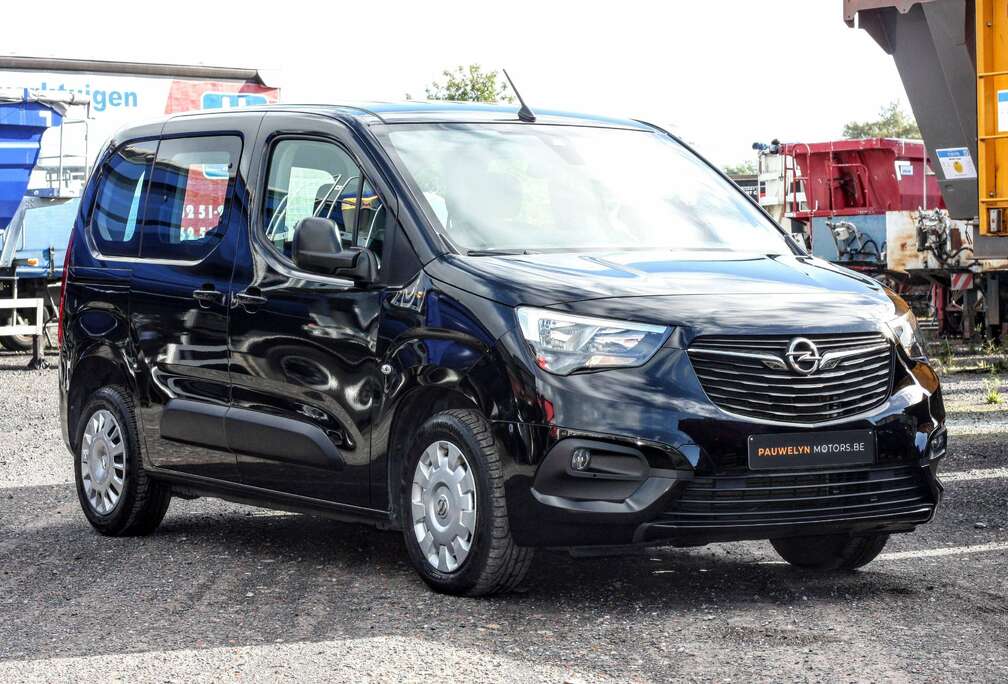 Opel 1.5 Turbo D/ Navi Pro/ Carplay/ DAB+/ 5-zit/ ParkSensor/ ETC