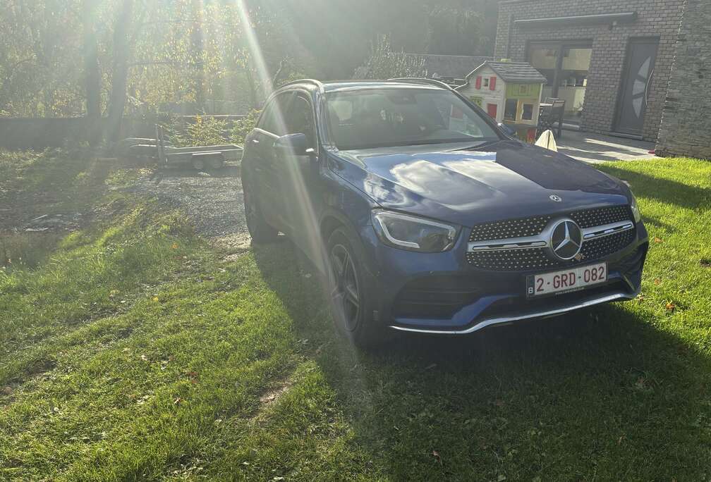 Mercedes-Benz d 9G-Tronic AMG Line