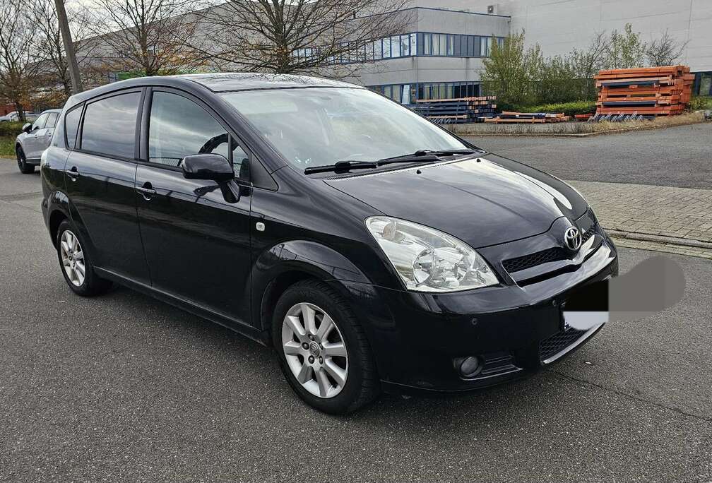 Toyota 1.8 Edition, 7 seats , Export