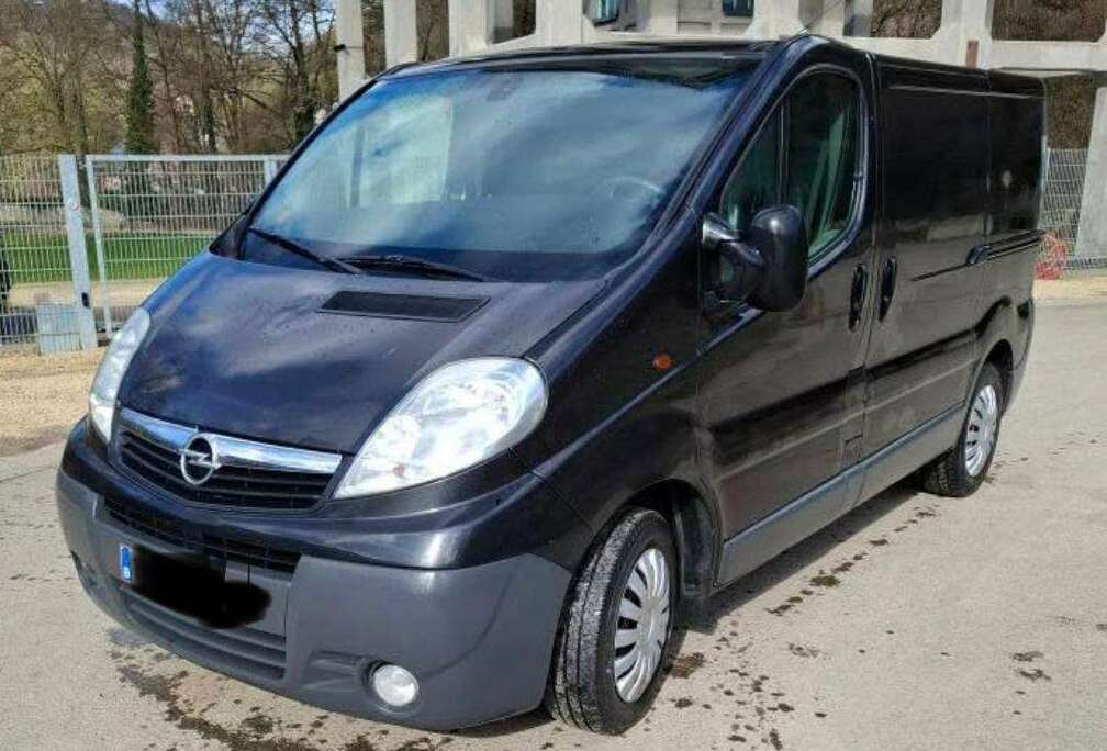 Opel 2.5 CDTi L1H1 Comfort DPF