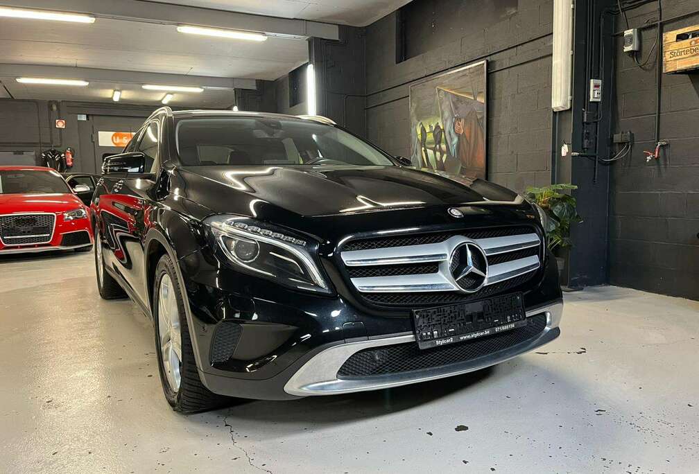 Mercedes-Benz MERCEDES-BENZ GLA 200 **BUSINESS** 12 MOIS DE GARANTIE