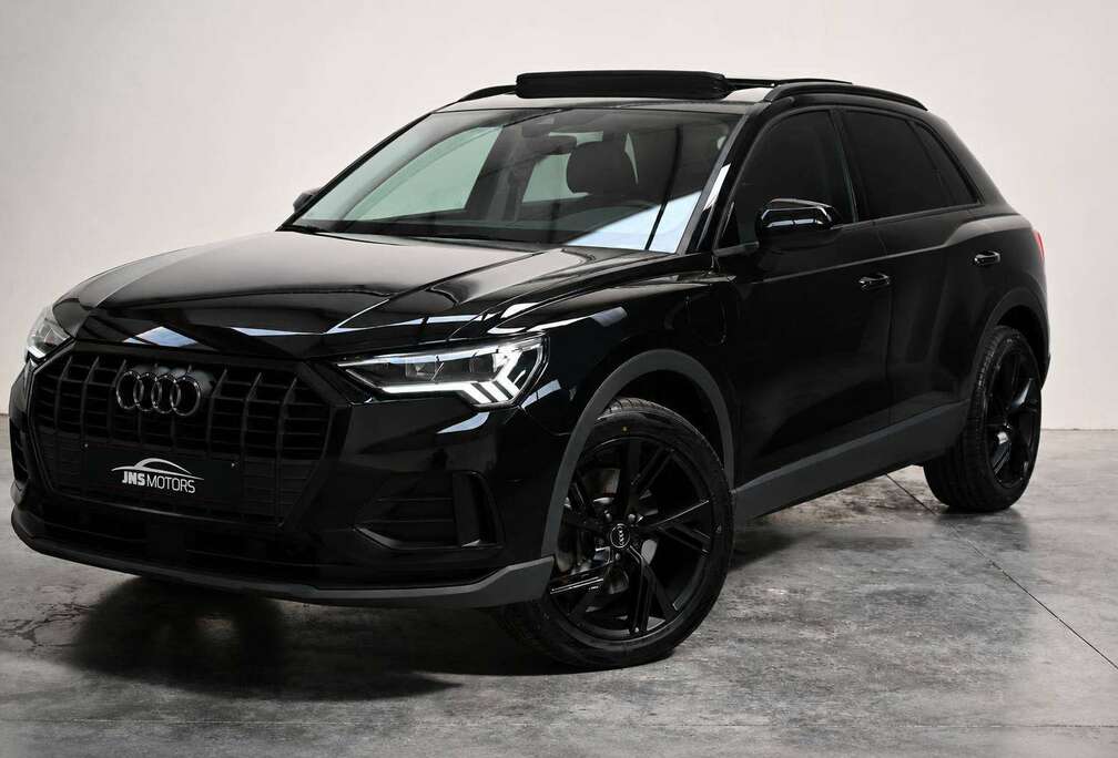 Audi Q3 PHEV 45 TFSIe Attraction S tron.(180 kW)