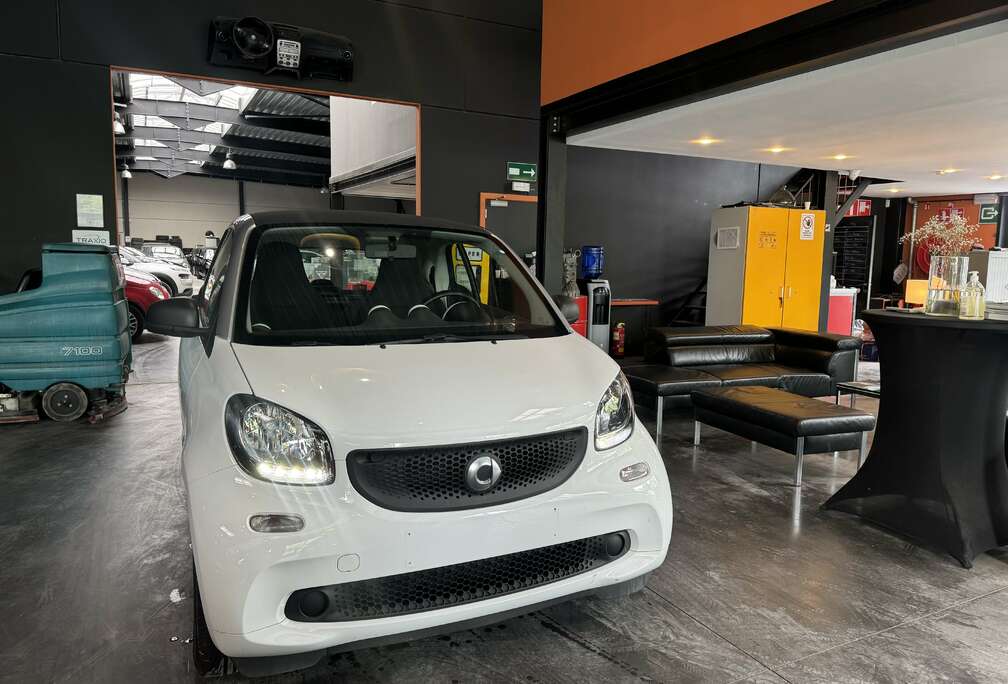 Smart 1.0i - 88.390 KM - 3 PORTES - MANUEL