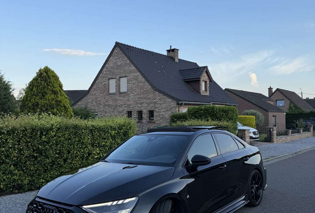 Audi Sportback 2.5 TFSI Quattro S tronic