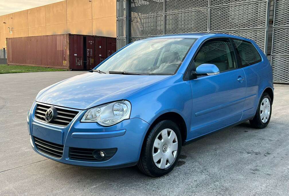 Volkswagen 1.4 Benzine  Weinig Kms - Compact, Zuinig