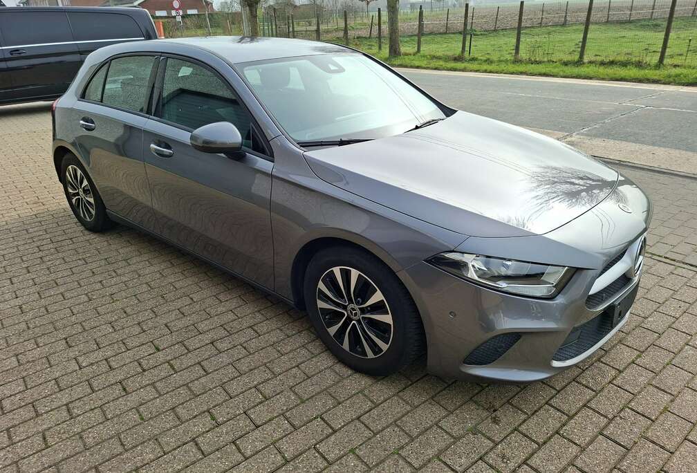 Mercedes-Benz A 180 ***camera GPS***