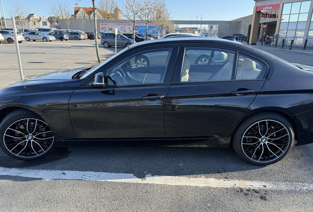 BMW 318i