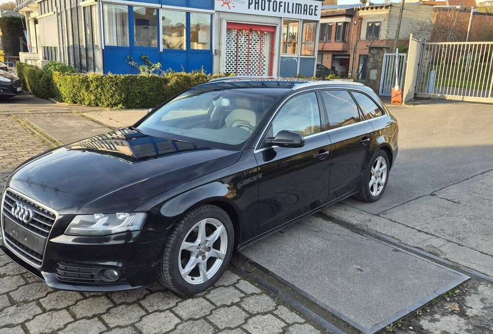 Audi Avant 2.0 TDi 100kw An 2011