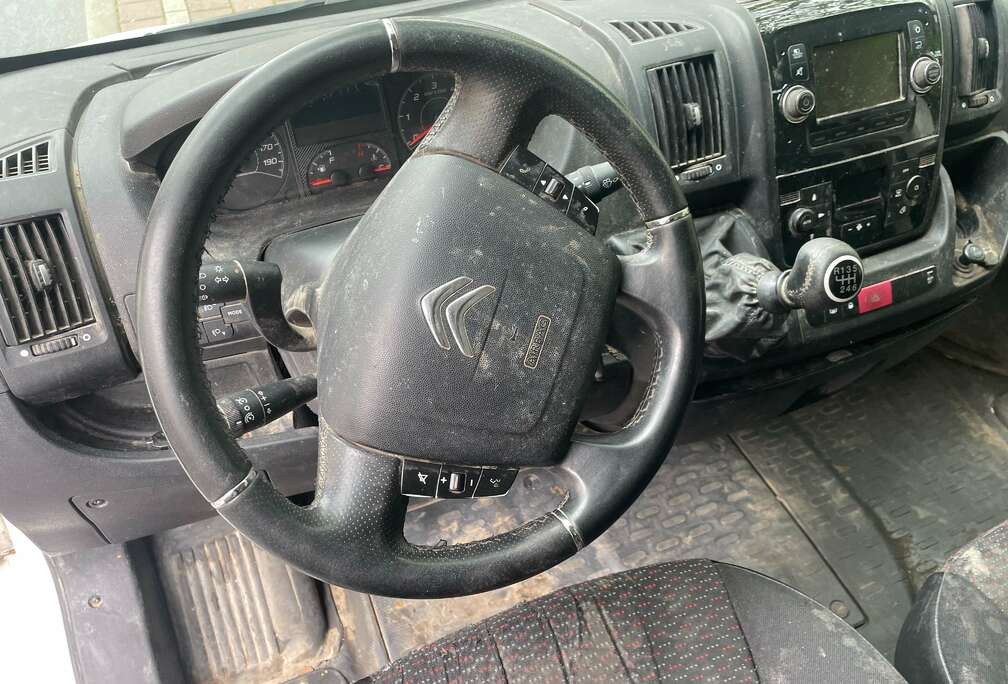 Citroen 2.2 BlueHDi L2H2 Club S