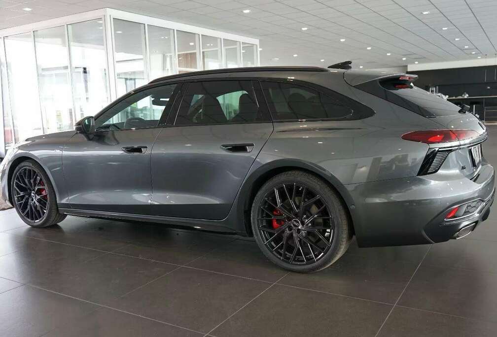 Audi NEW MODEL PLUG IN S-EDITION 299PK TECH+/AIR/21/PAN