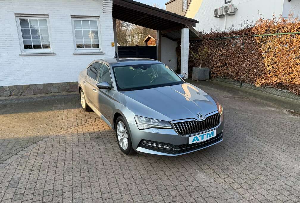 Skoda 1.5 TSI ACT Sportline DSG/lane-side-front assist