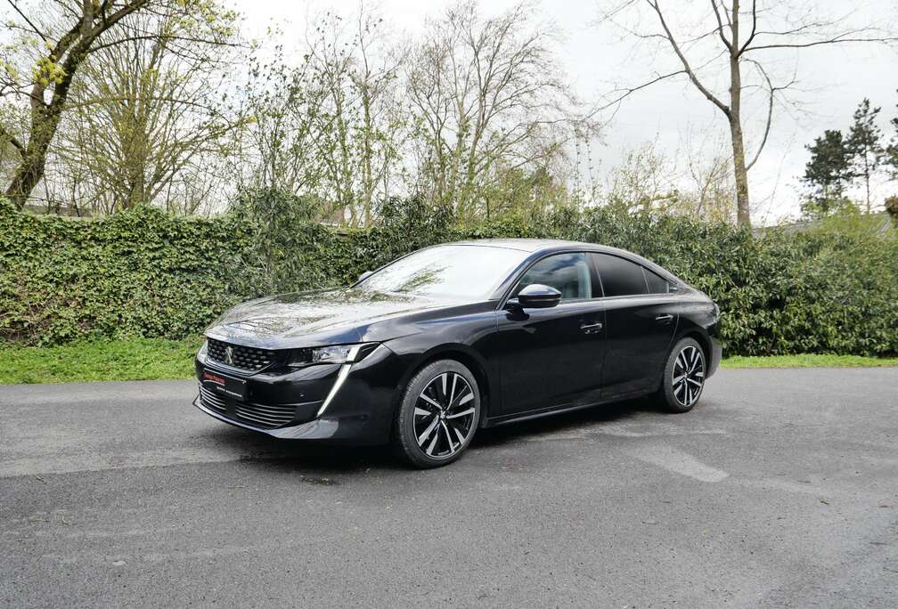 Peugeot PLUG IN HYBRID  225 PK GT