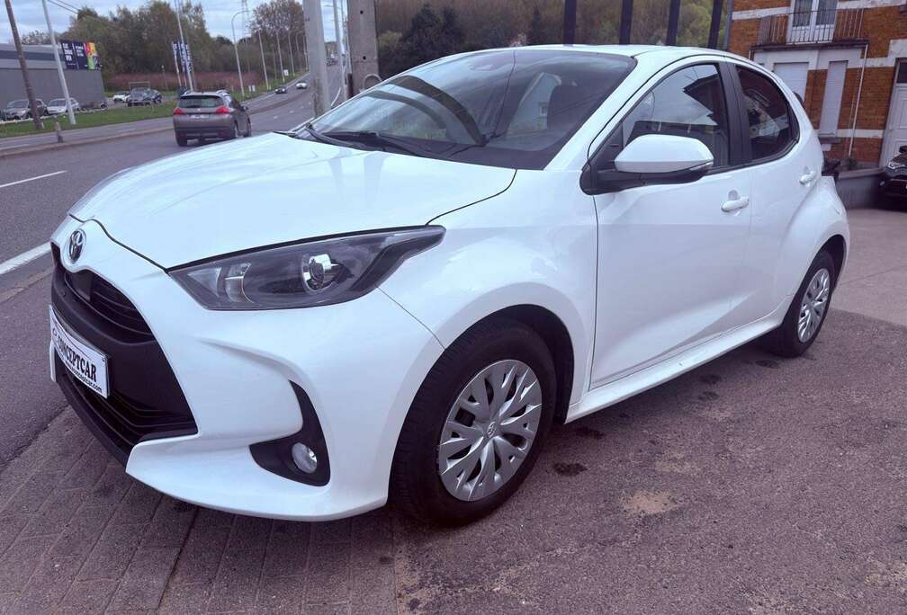 Toyota Yaris 1.5i Dual VVT-iE Dynamic CVT