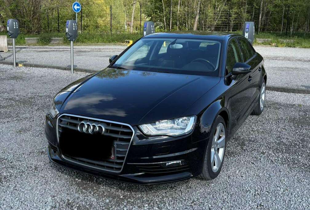 Audi A3 Sportback 1.6 TDi Attraction