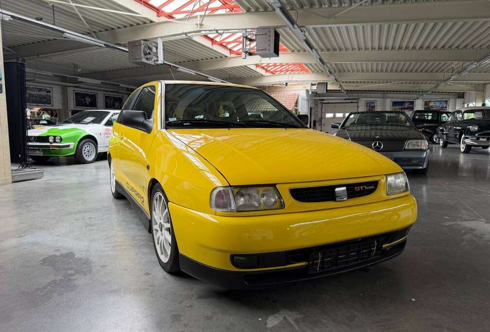 SEAT 2.0i 16v GT Cupra