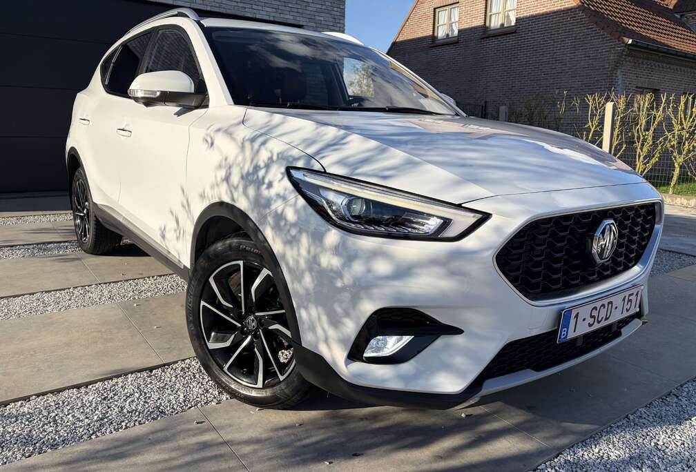MG 1.0 T-GDi Luxury AT
