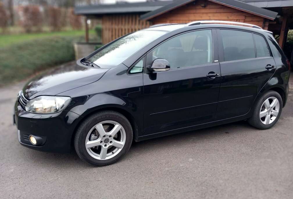 Volkswagen Golf Plus 1.6 CR TDi Highline DPF