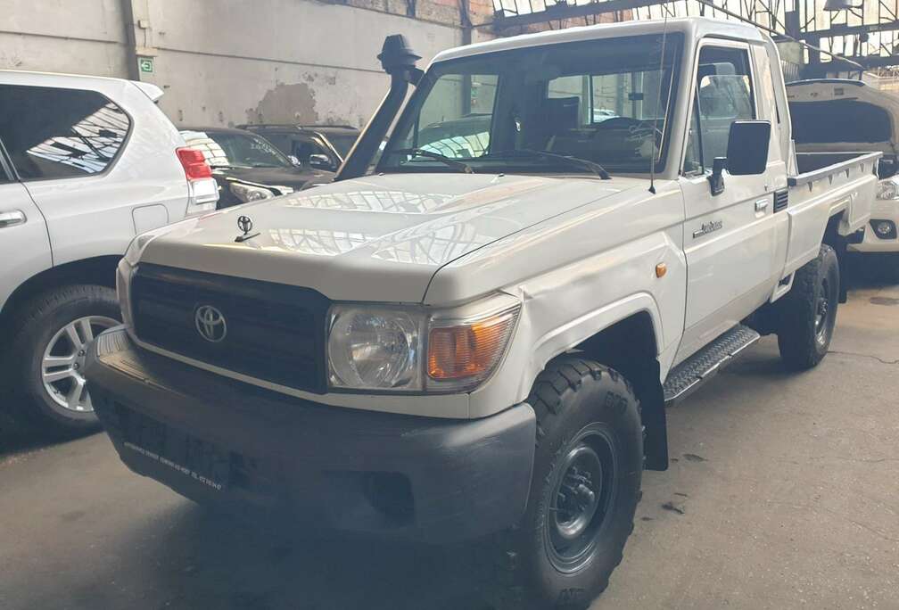 Toyota Landcruiser 4.2