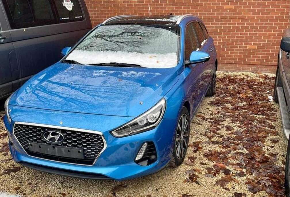 Hyundai Kombi 1.4 T-GDI DCT Family+