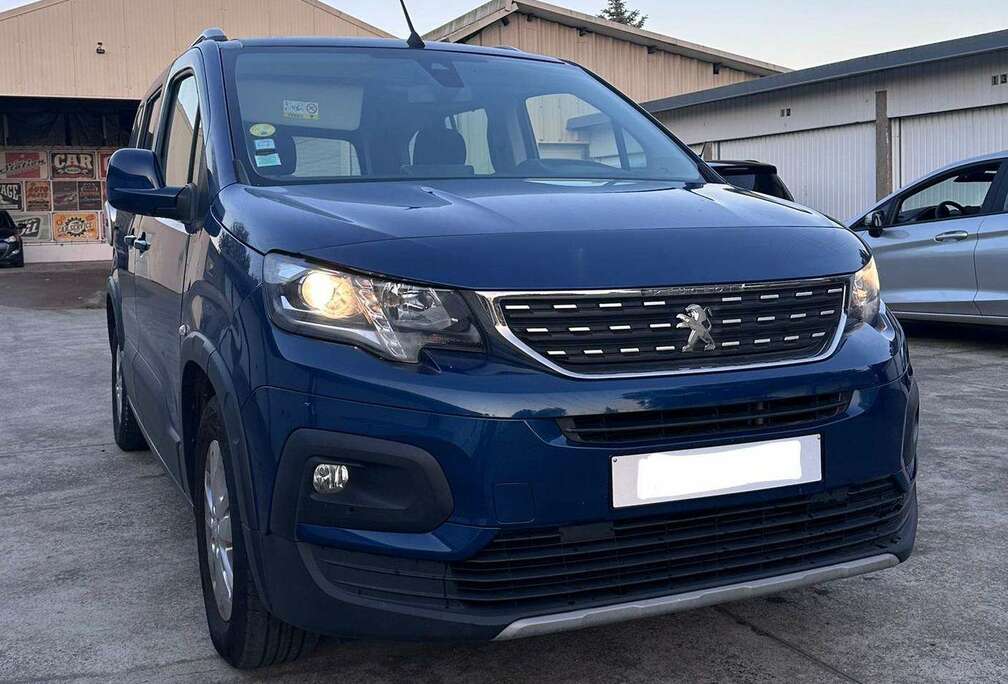 Peugeot 1.5 BlueHDi Long GT Line