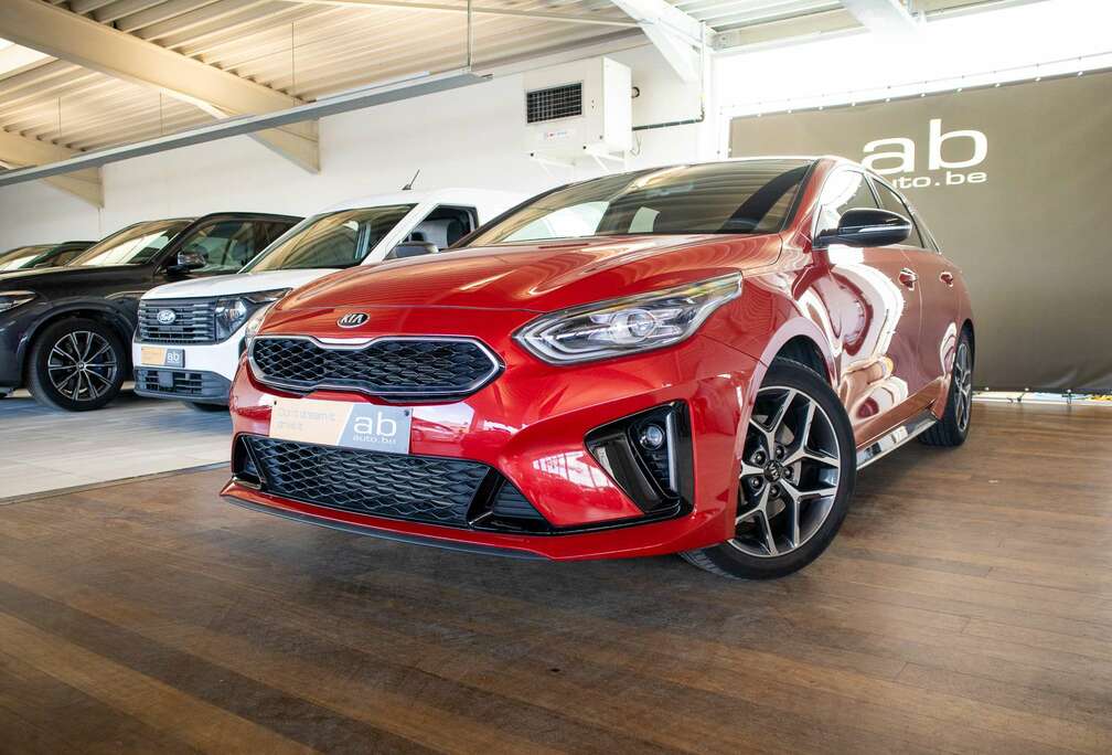 Kia GT-LINE, KEYLESS, CARPLAY, CAMERA, JBL SOUNDS, LED