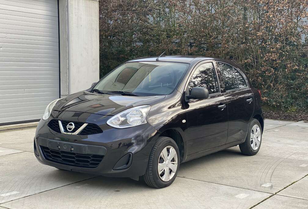 Nissan 1.2i Acenta