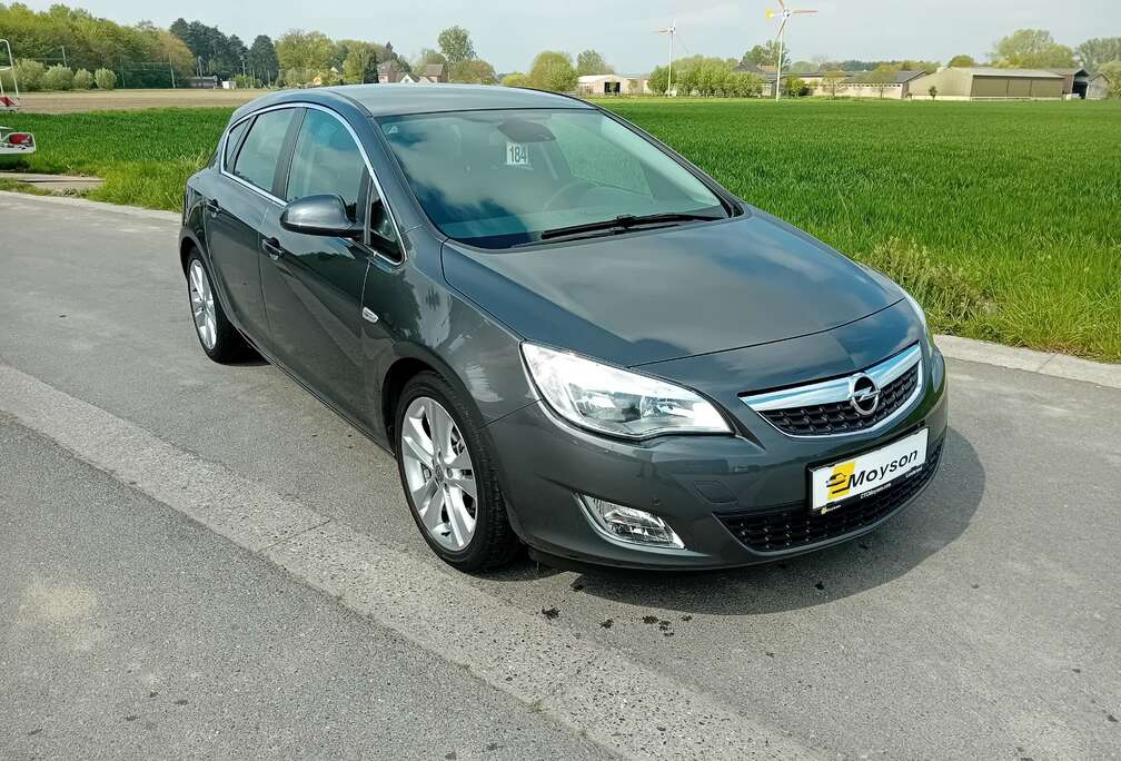 Opel Astra 1.6i met slechts 63000kms - 1jr garantie