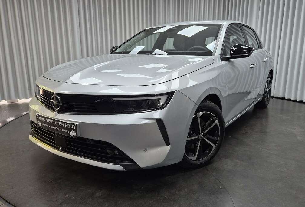 Opel 1.2i / Clima / App / ACC / DAB / LaneAssist / Pdc