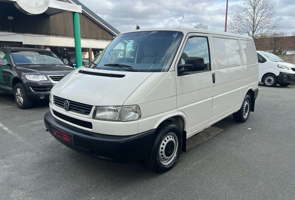 Volkswagen 2500 TDI/62000 km/5 cylinder/CAR PASS
