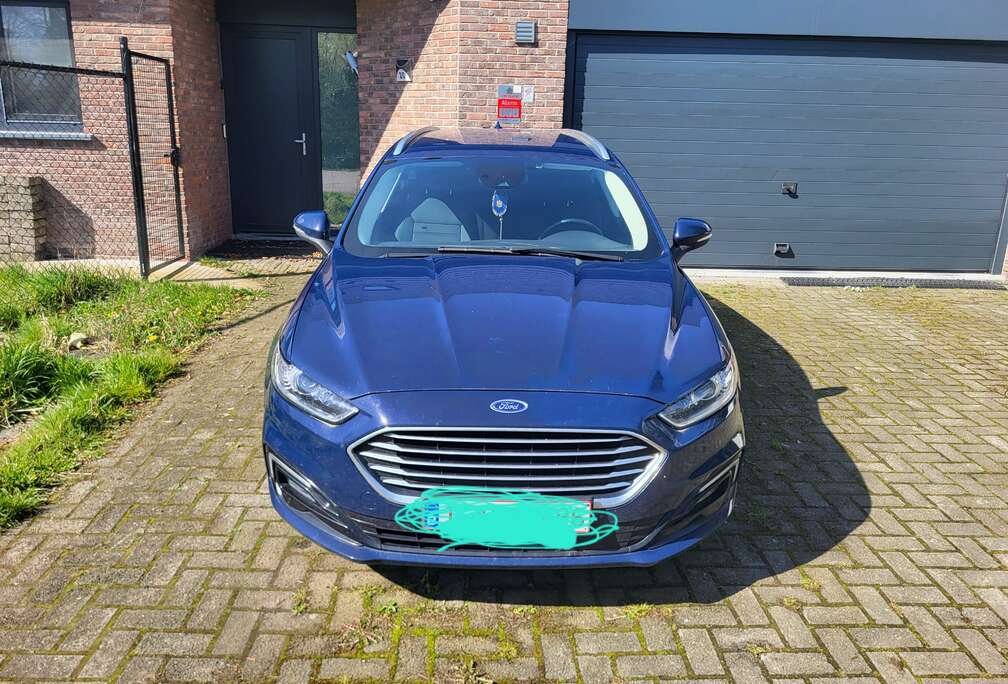 Ford Mondeo Clipper 2.0 Ecoblue AWD Titanium (EU6.2)