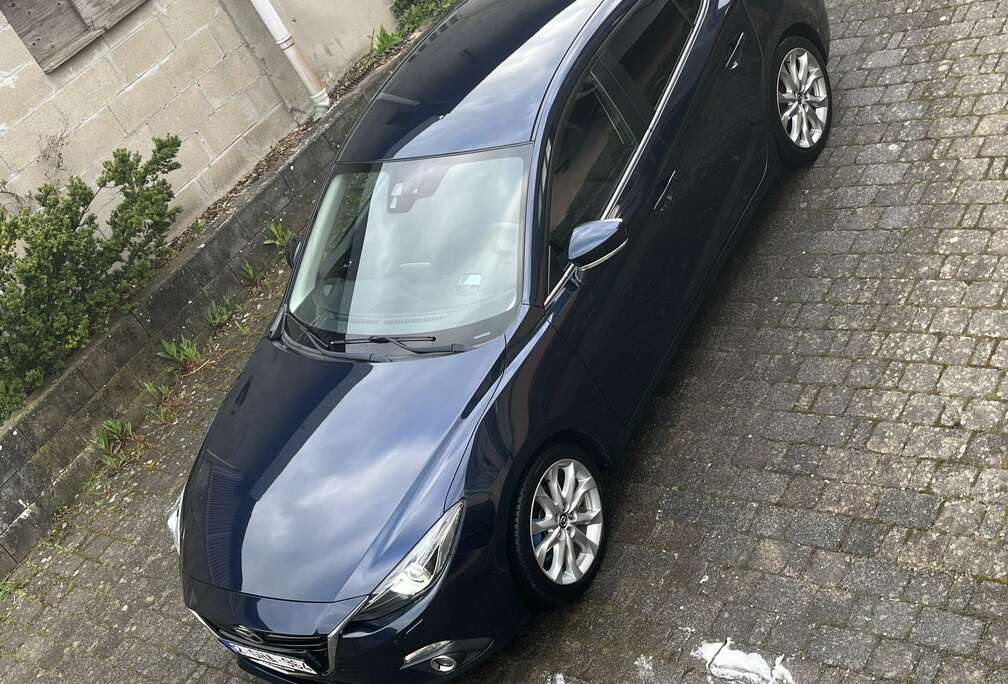 Mazda SKYACTIV-D 150 Center-Line