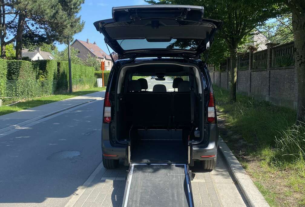 Volkswagen 2.0 TDi Trendline 5pl. (Transport PMR)