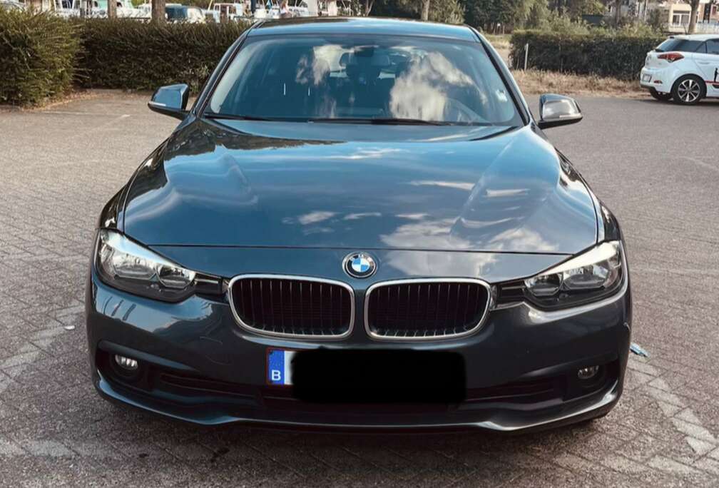 BMW Perfect Onderhouden, Carplay! 2sets Velgen/banden!