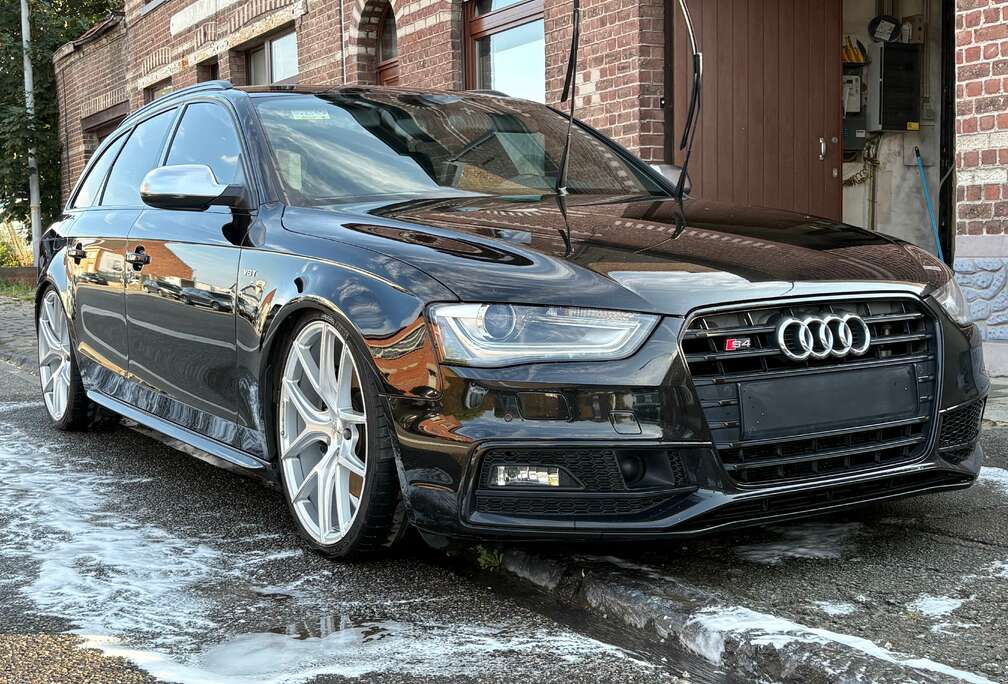 Audi S4 Avant 3.0 V6 TFSI Quattro S tronic