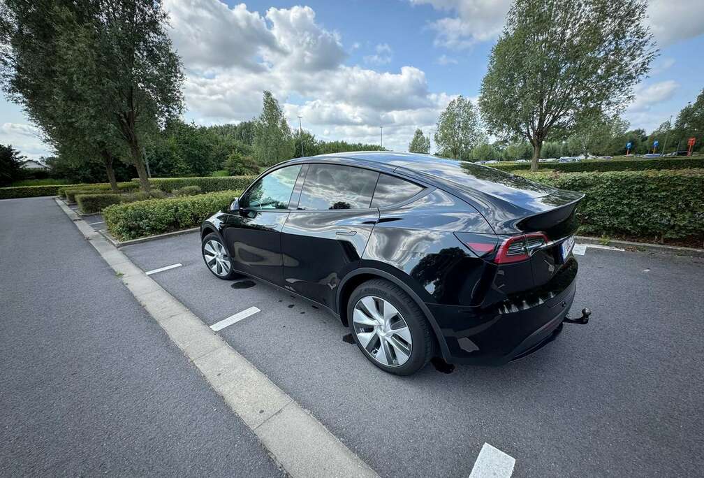 Tesla Model Y Long Range Dual Motor AWD