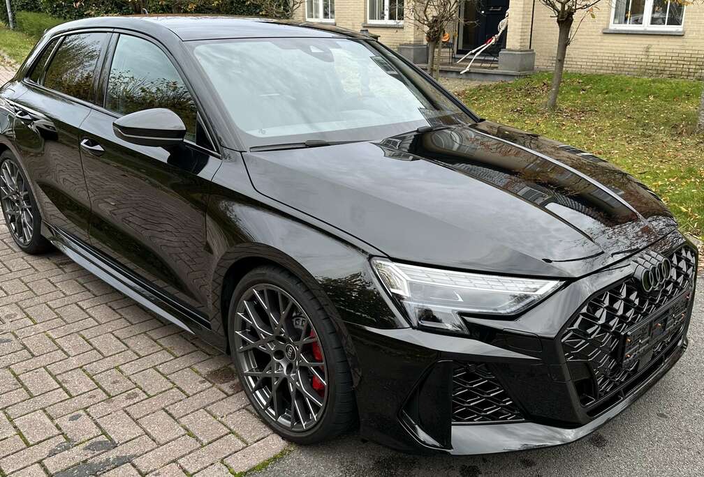 Audi Sportback 2.5 TFSI Quattro S tronic