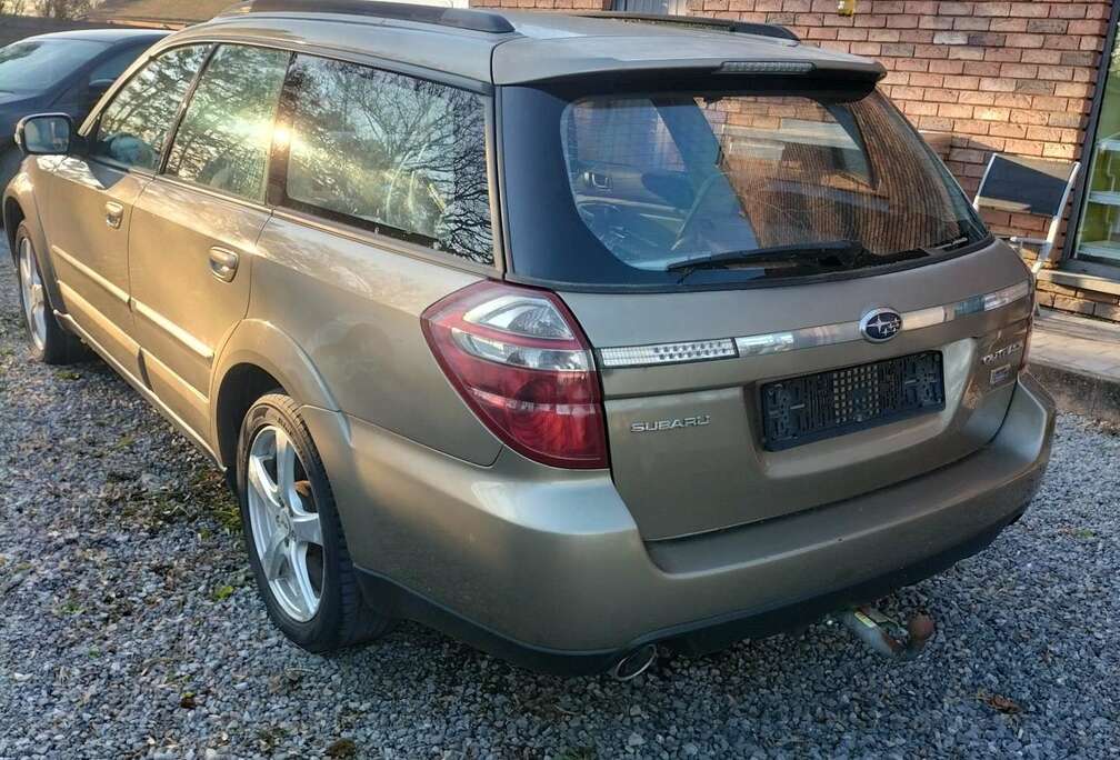 Subaru 2.0 TD 16v AWD Executive GPS DPF