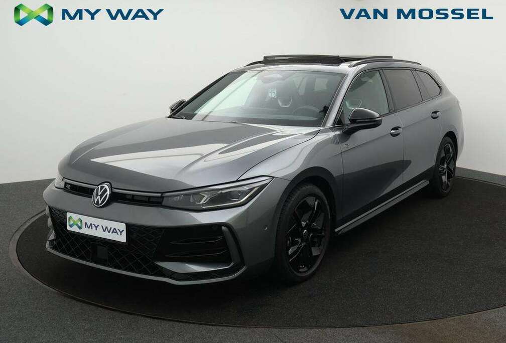 Volkswagen Passat Variant R-Line 1.5TSI 150PK *AUTOMAAT*PANO*NAVI*BLTH*CRUISE*PDC*ZETELVERWARMING*DIGITAL DASHBOARD*...