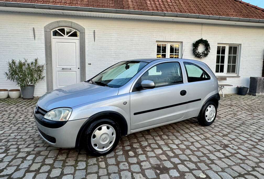 Opel Corsa 1.2 16V Selection - Gekeurd voor verkoop