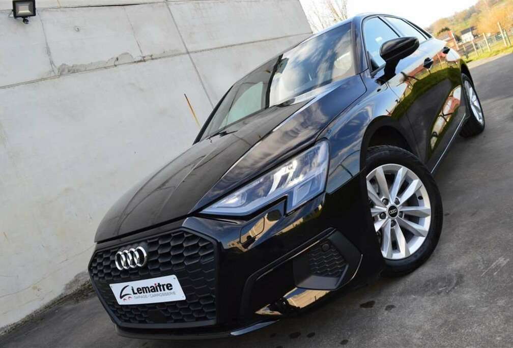 Audi Sportback Business Edition 35 TFSI 150Pk / CARPLAY