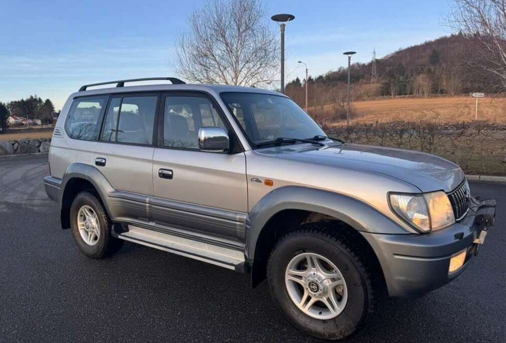 Toyota 5portes Année 2002