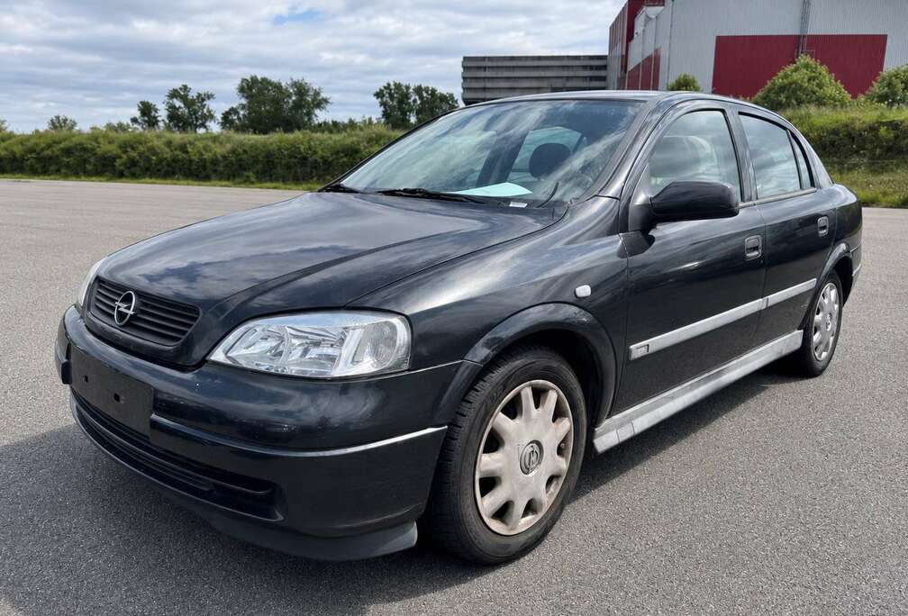 Opel 1.4i XE 16v Elegance