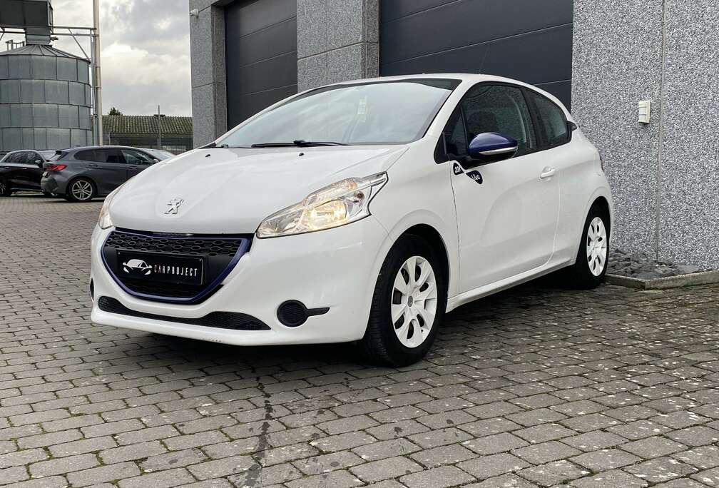Peugeot 208 1.0i Like /RADIO/**MARCHAND OU EXPORT**