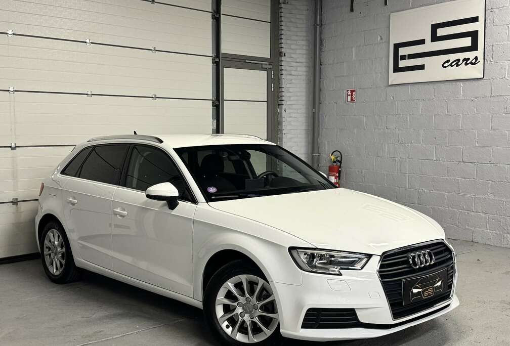 Audi Sportback 35 TFSI 150CH PHARES LED. SIÈGES. CHAUFF