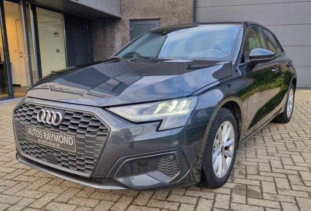 Audi spoert-back automaat navi car-play euro6d