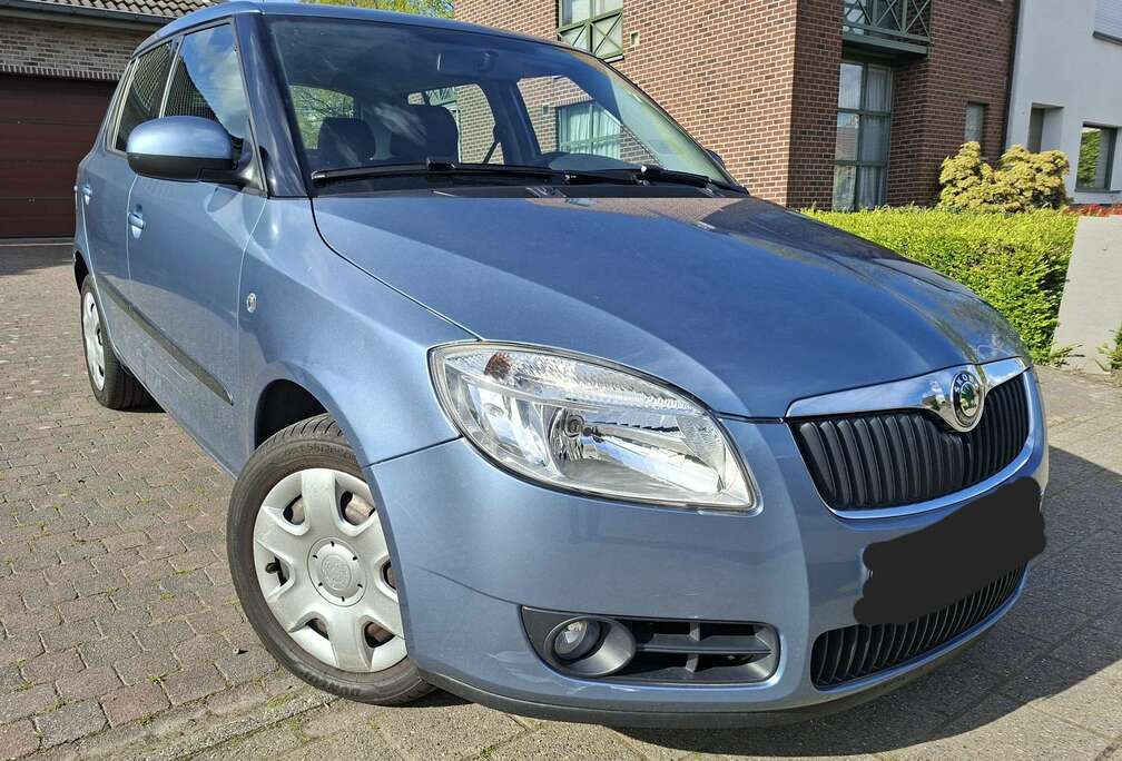 Skoda 1.6i Elegance Tiptronic essence